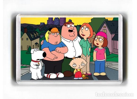 Cine: IMAN ACRILICO NEVERA - DIBUJOS FAMILY GUY PADRE DE FAMILIA