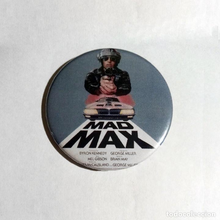 Cine: MAD MAX - CHAPA 59MM (CON IMPERDIBLE) - Foto 1