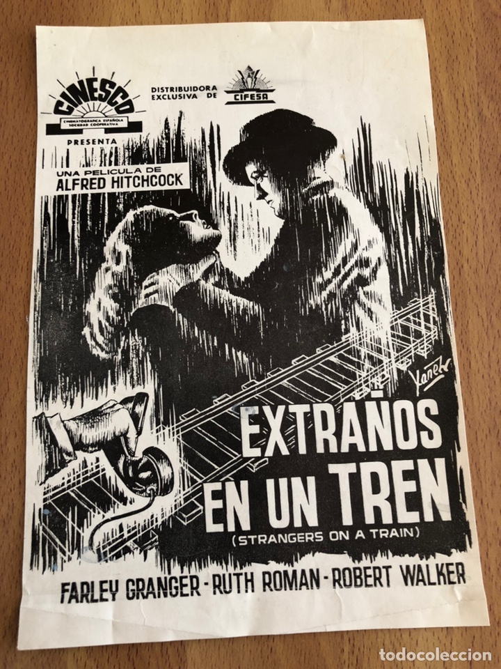 Cine: Clich&eacute; para prensa cifesa extra&ntilde;os en un tren.alfred hitchcock farley granger ruth roman 20,5x14 cm