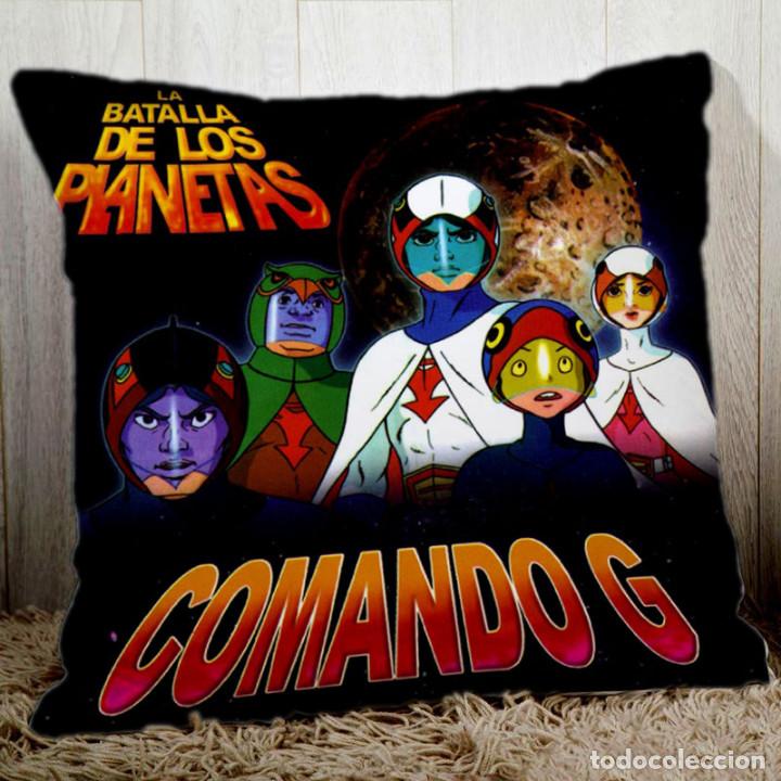 Kino: FUNDA PARA COJ&Iacute;N.DOBLE ESTAMPADO.45 CMS.DE LADO. LA BATALLA DELOSPLANETAS.COMANDO G