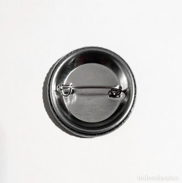 Cine: ONE PIECE - CHAPA 31MM (CON IMPERDIBLE) - Foto 2