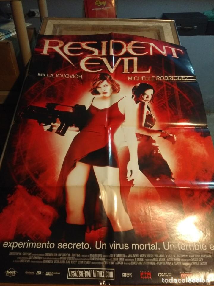 Cine: POSTER DE CINE : RESIDENT EVIL - Foto 1