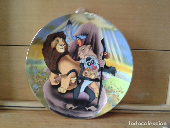 Cine: Plato de la serie cl&aacute;sicos de Disney. (El Rey Leon) A&ntilde;o1994. El plato est&aacute; nuevo.