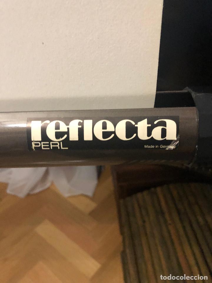 Cine: PANTALLA DE PROYECCI&Oacute;N CON TR&Iacute;PODE REFLECTA PERL - Foto 2