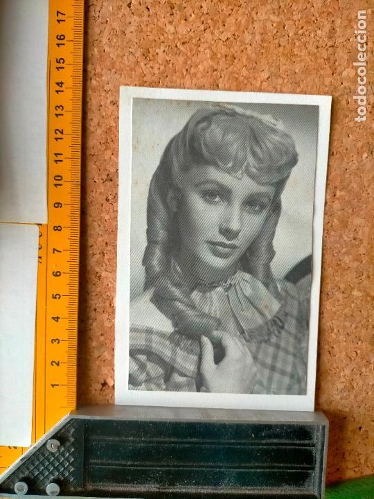 Cin&eacute;ma: HAGA SU OFERTA - RECORTE CLIPPING PEGADO SOBRE CARTULINA ACTOR / ACTRIZ CINE PELICULA