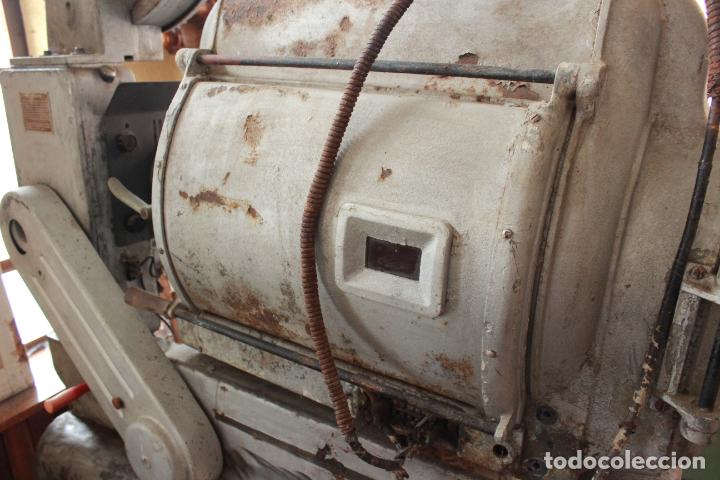 Cine: PROYECTOR DE CINE -HISPANIA-. - Foto 9