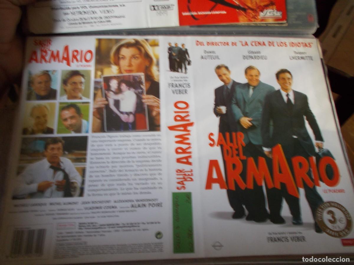 Cinema: SALIR DEL ARMARIO ,,,CARATULA ORIGINAL,,, SOLO CARATULA,,