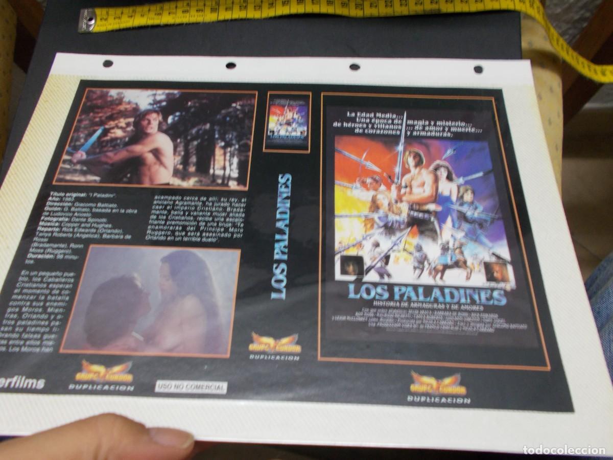 Kino: LOS PALADINES ,,CARATULA COMERCIAL,,Y FOLIO A&Ntilde;OS 80 90 SOLO CARATULA,,