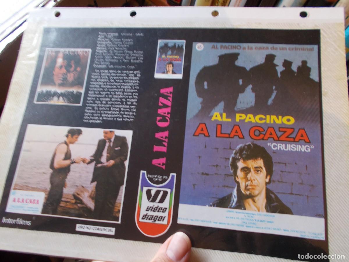 Cin&eacute;ma: A LA CAZA ,SOLO FOLIO PUBLICITARIO Y CARATULA COMERCIAL A&Ntilde;OS 80 90