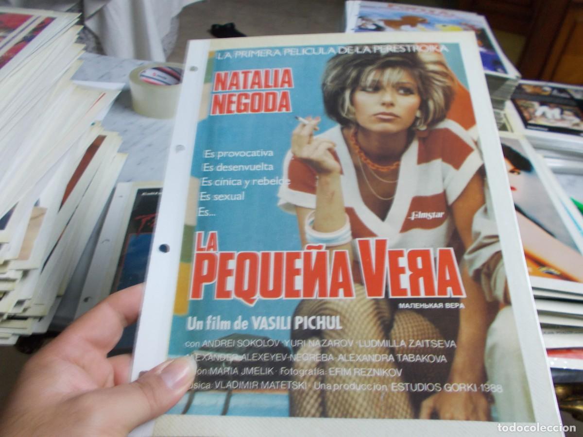 Cinema: LA PEQUE&Ntilde;A VERA ,,PORTADA TAMA&Ntilde;O FOLIO SOLO PORTADA ,,