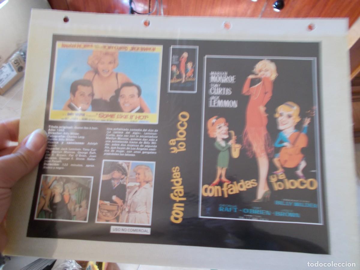 Cinema: CON FALDAS Y A LO LOCO,,,CARATULA ,Y CARTEL,TAMA&Ntilde;O,FOLIO, ESTAN PEGADAS AL CARTON