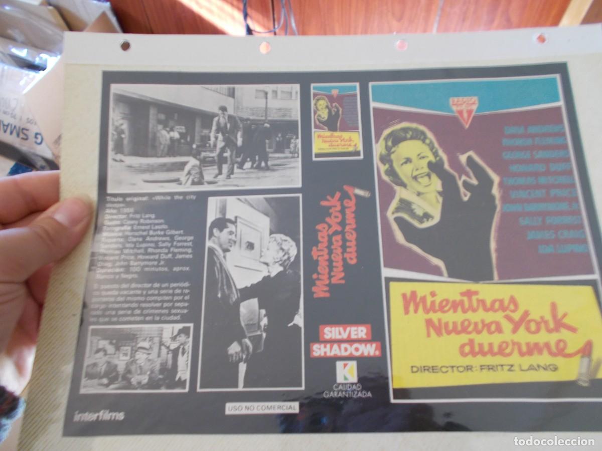 Cinema: MIENTRAS NUEVA YORK DUERME,,CARATULA ,Y CARTEL,TAMA&Ntilde;O,FOLIO, ESTAN PEGADAS AL CARTON