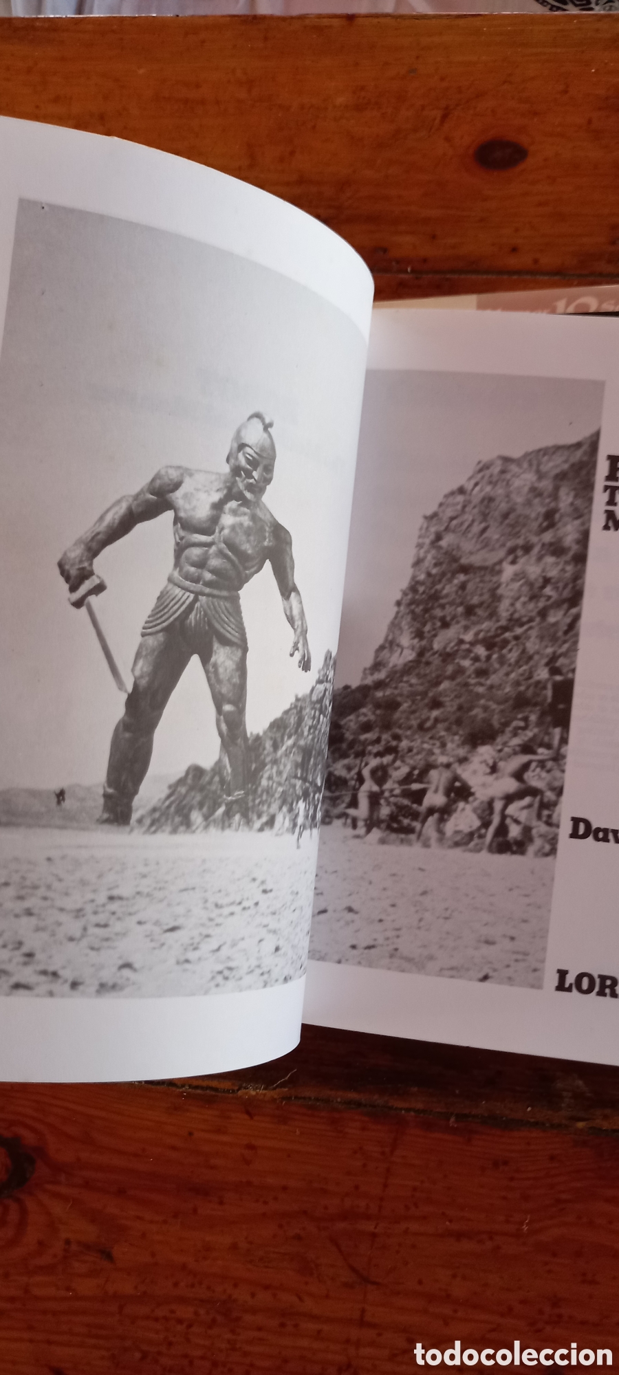 Cine: ROBOT THE MECHANICAL MONSTER BY DAVID ANNAN - Foto 6