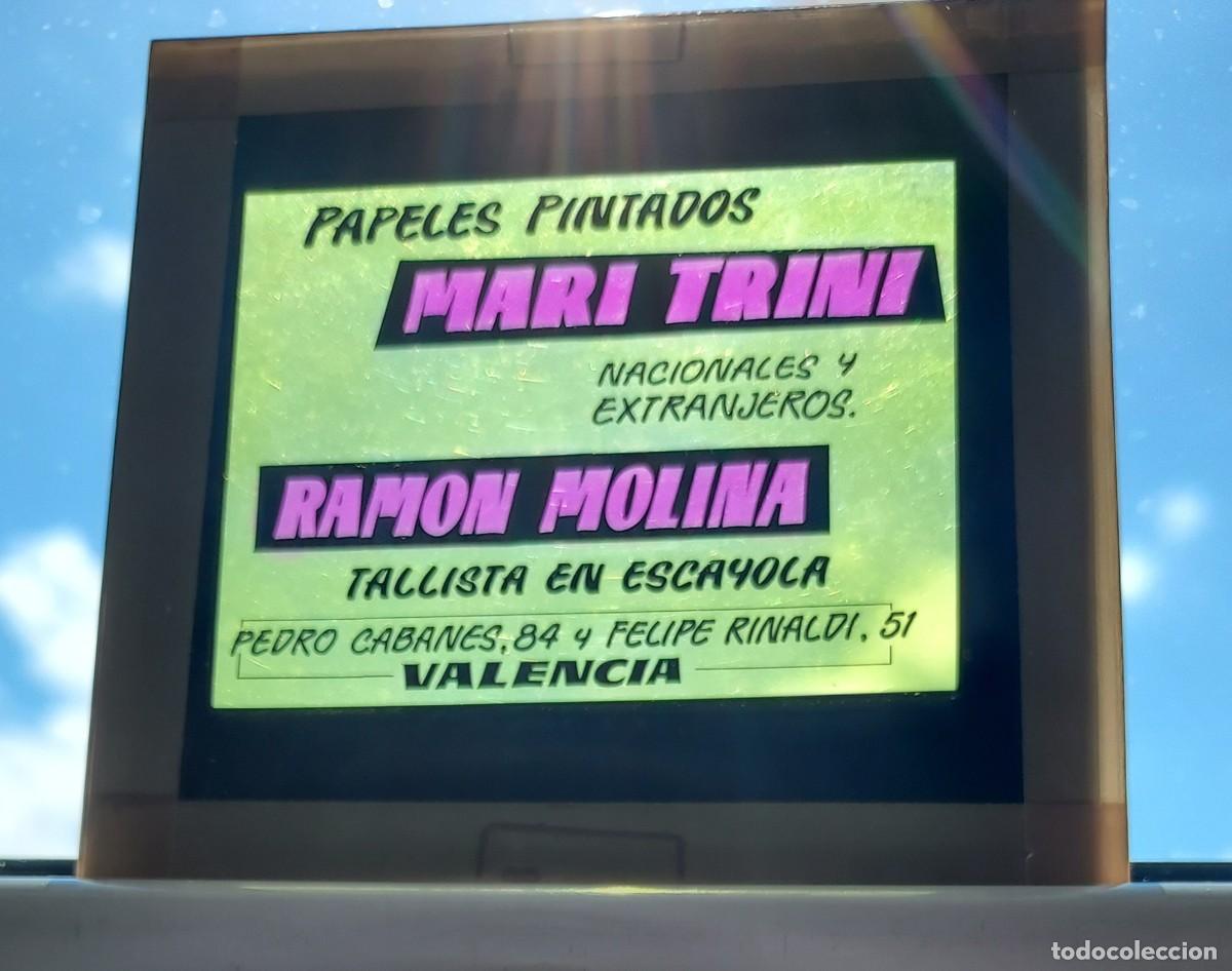 Cine: DIAPOSITIVA PROYECCI&Oacute;N ANUNCIO CRISTAL CINE. PAPELES PINTADOS Y TALLISTA VALENCIA . 8 cm. x 8 cm.