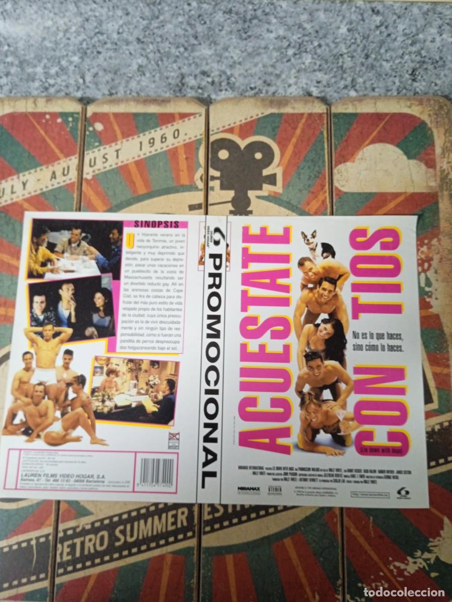 Cine: Car&aacute;tula VHS Acu&eacute;state con tios