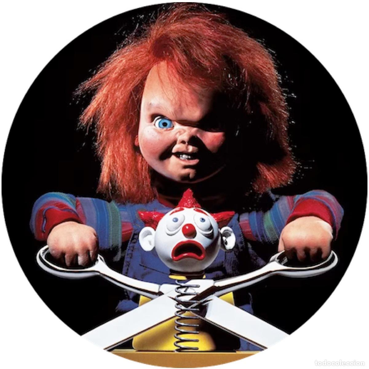Cine: Chapa/Badge Chucky . - Foto 1
