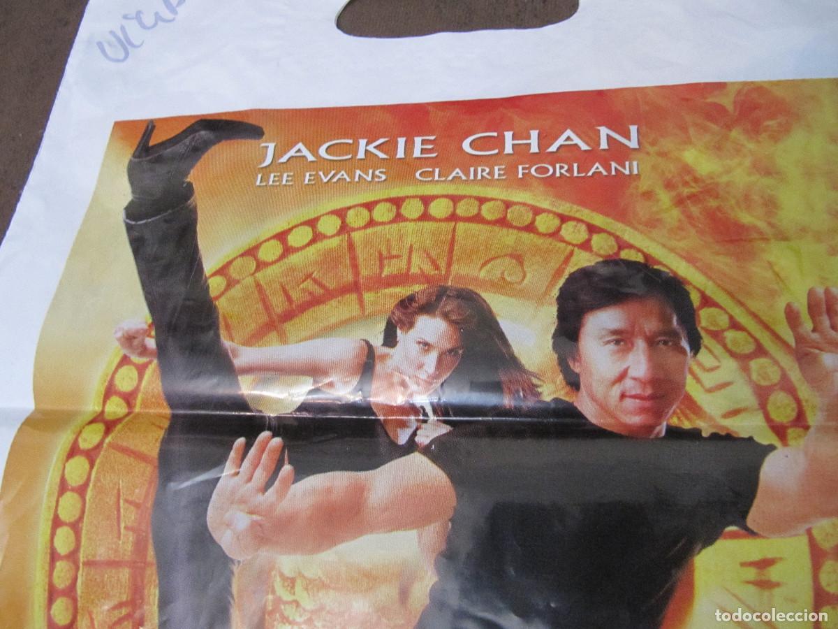 Cine: BOLSA DE PLASTICO EL PODER DEL TALISMAN JACKIE CHAN-SWAT SAMUEL L JACKSON - Foto 2