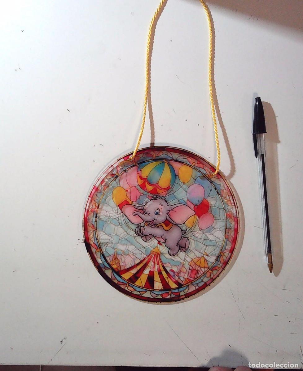 Cine: WALT DISNEY DUMBO ACRYLIC DISPLAY