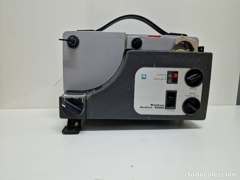 Kino: video proyector antiguo