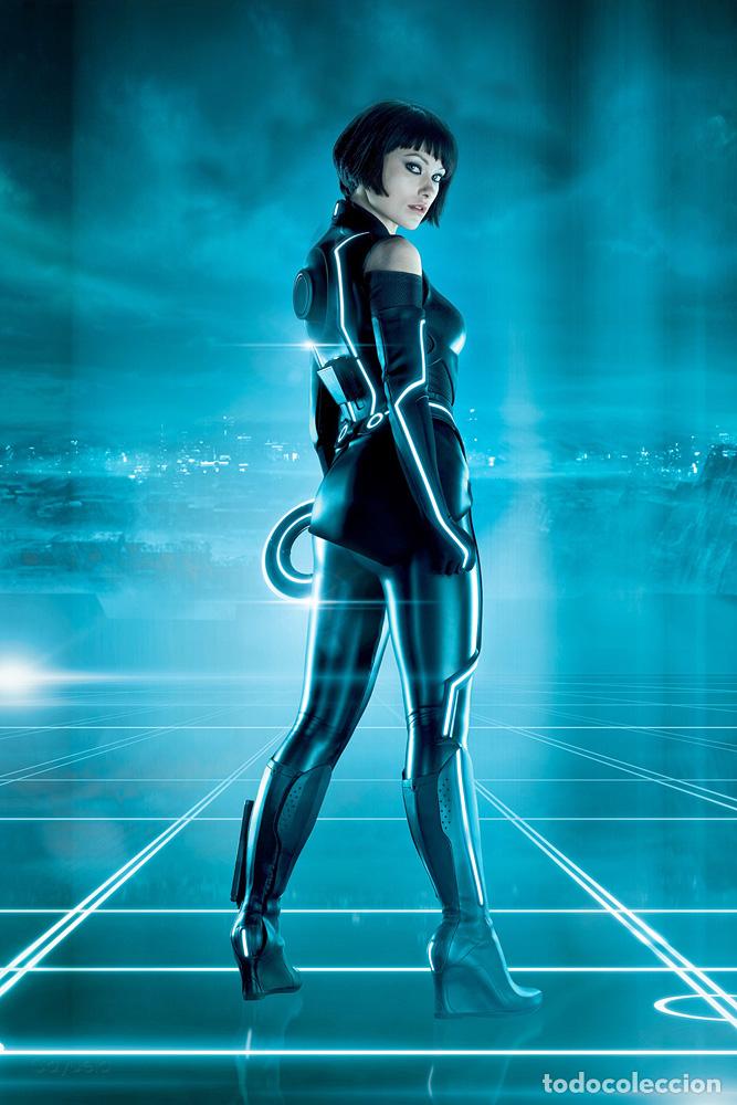 Cine: POSTER TRON LEGACY: QUORRA - Foto 1