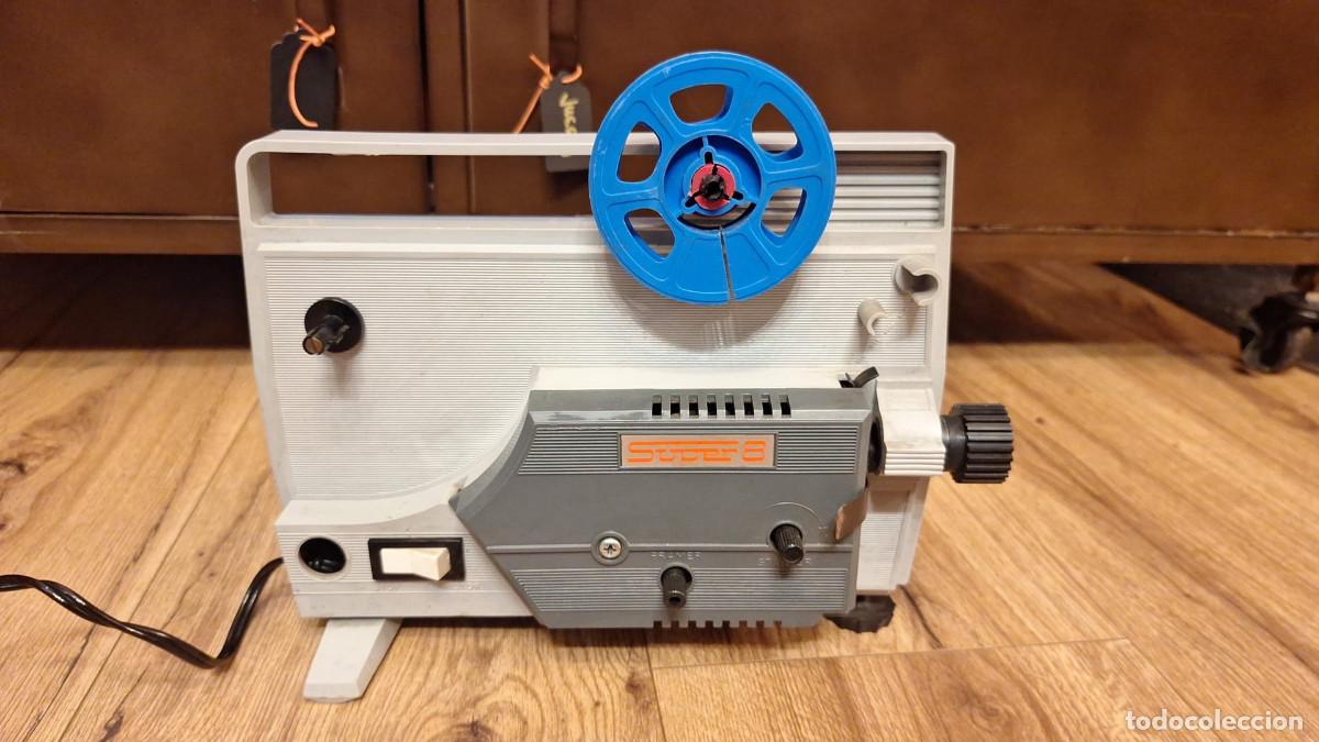 Cine: Antiguo Proyector Super 8 Guioca Italia - Foto 1