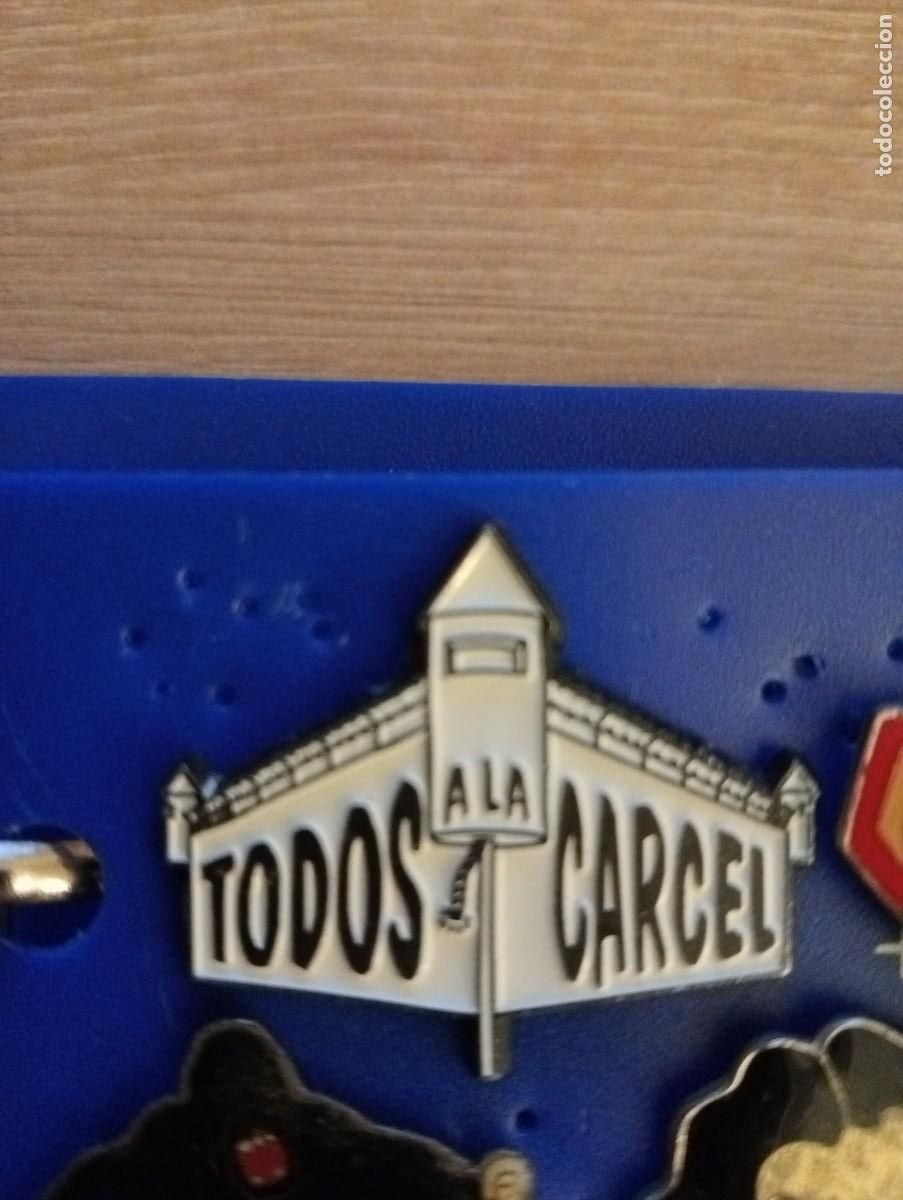 Cinema: PINS PEL&Iacute;CULA TODOS A LA C&Aacute;RCEL TEMA CINE, 7 ARTE , CINEFILOS INSIGNIA ACTOR ACTRIZ
