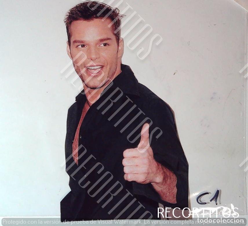 Cine: RECORTE RICKY MARTIN - Foto 1