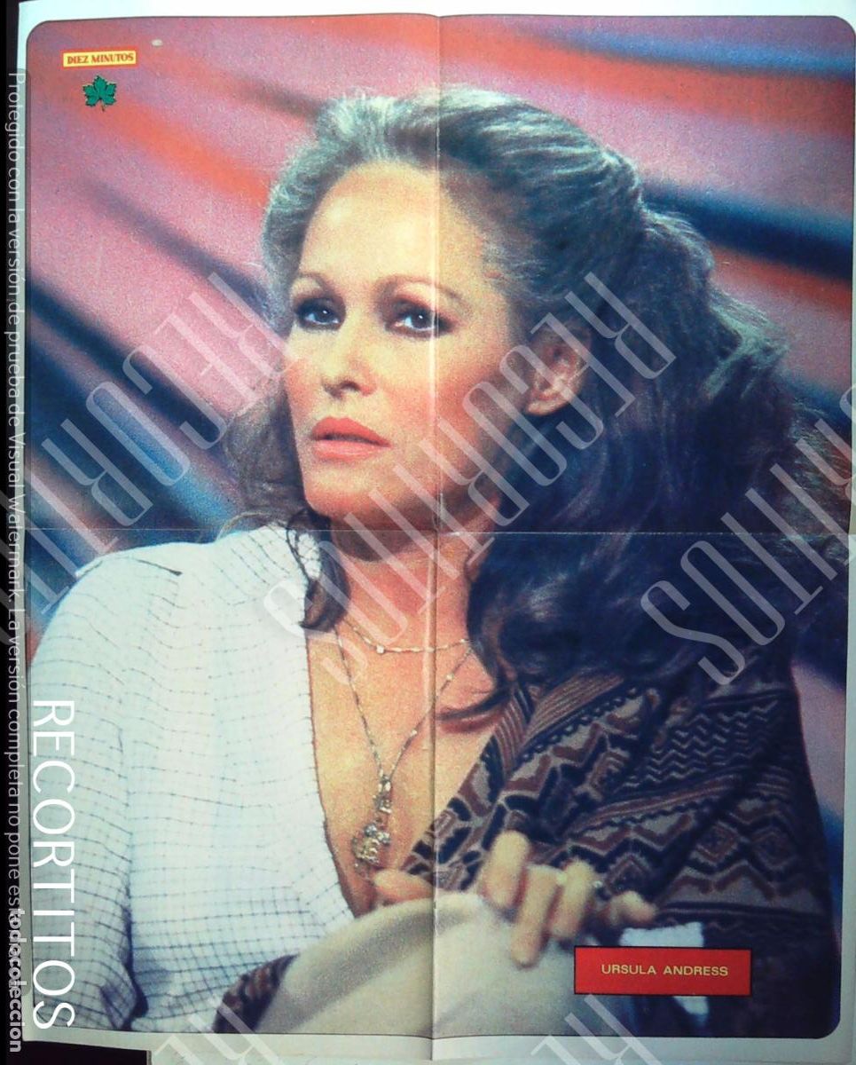 Cine: MEGA POSTER URSULA ANDRESS - Foto 1