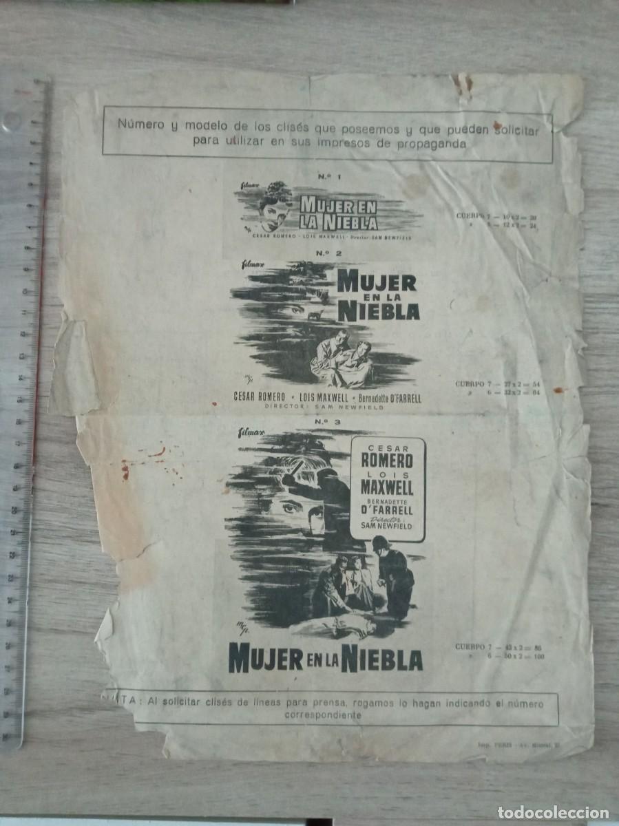 Cine: MUJER EN LA NIEBLA, CESAR ROMERO, CLIS&Eacute;S DE PRENSA