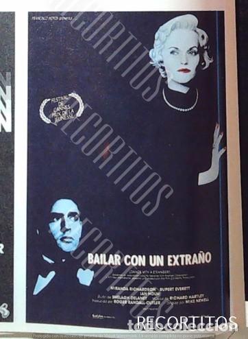 Cine: BAILAR CON UN EXTRA&Ntilde;O RUPERT EVERETT MIRANDA RICHARDSON