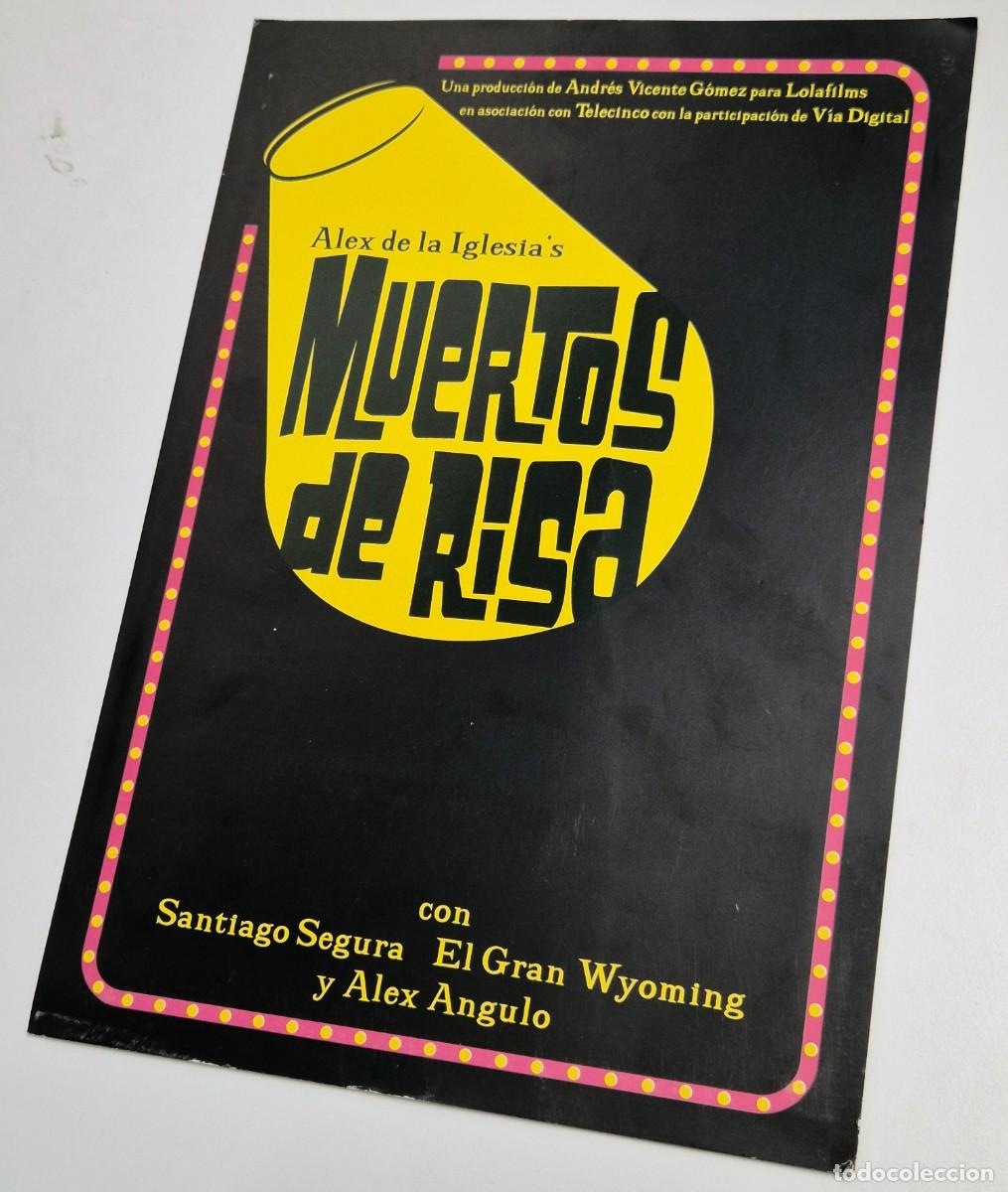 Cine: Muertos de risa de &Aacute;lex de la Iglesia. Carpeta con dossier de prensa y datos de producci&oacute;n (1999)