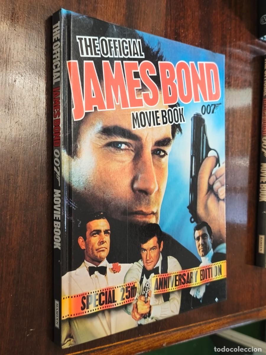 Cine: 007 MOVIE BOOK &ndash; JAMES BOND &ndash; Hamlyn Tapa dura con sobrecubierta buen estado