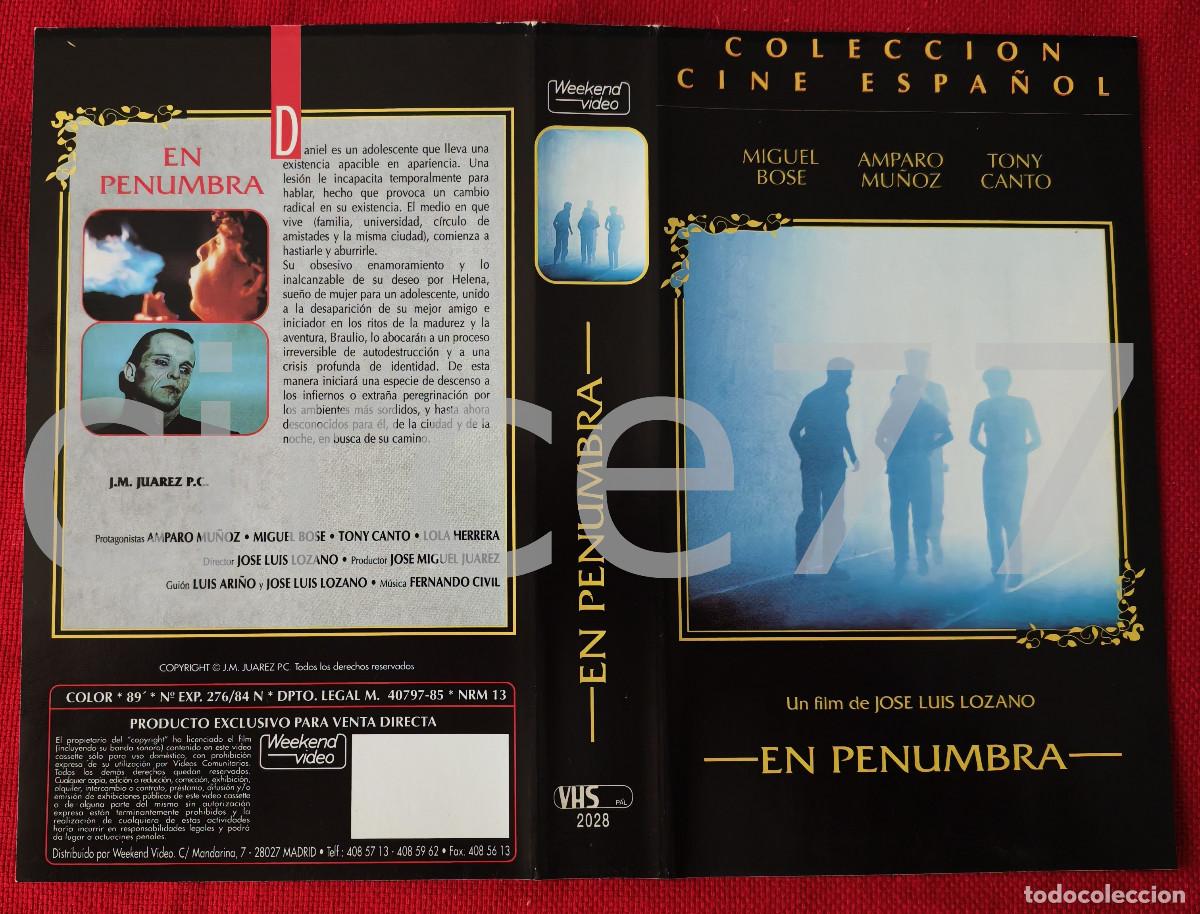 Car&aacute;tula VHS En penumbra