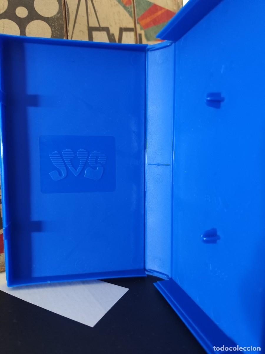 Cine: 60 JVS / Caja original VHS