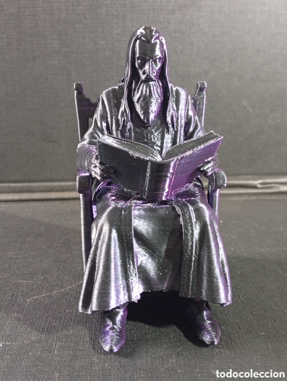 Cine: Figura Sujetalibros Saruman el Blanco Leyendo en Trono 13cm - El Se&ntilde;or de los