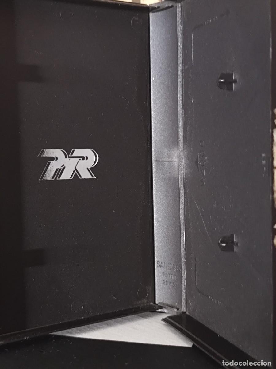 Cine: 100 PYR / Caja original VHS