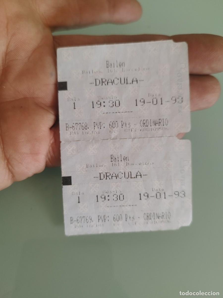 Cinema: Dos entradas de cine para la pel&iacute;cula Dr&aacute;cula en la sala 1 del cine Bail&eacute;n. 1993.