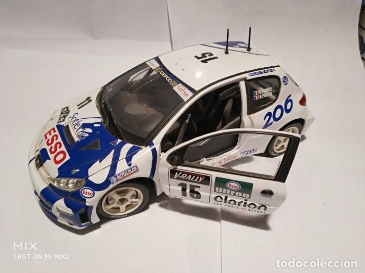 Coches a escala: SOLIDO PEUGEOT 206 FUNCIONA - Foto 1