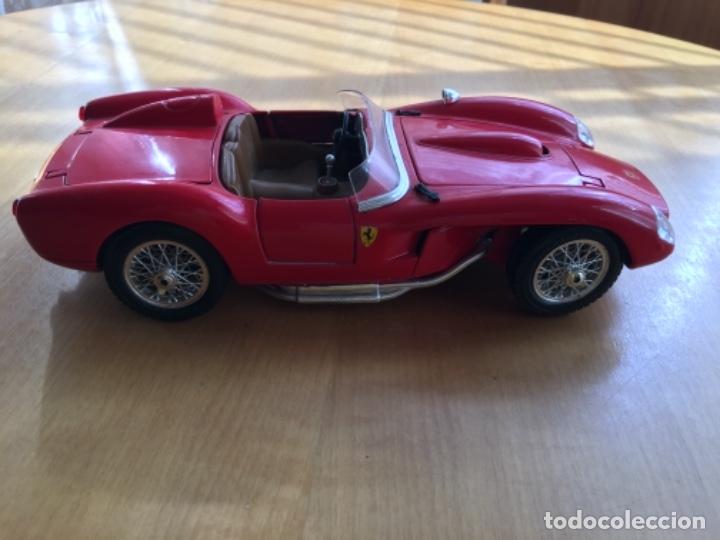 Burago 1/18 – Ferrari 250 Testa Rossa 1957 (rouge, Siège Marron) – Rare !