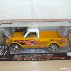 Coches a escala: ERTL HIGHWAY 61 CHEVY FLEETSIDE PICKUP ITEM Nº 50879 CAR 1/18 DIECAST 1:18 CHEVROLET PICK UP 2011. Lote 326648363