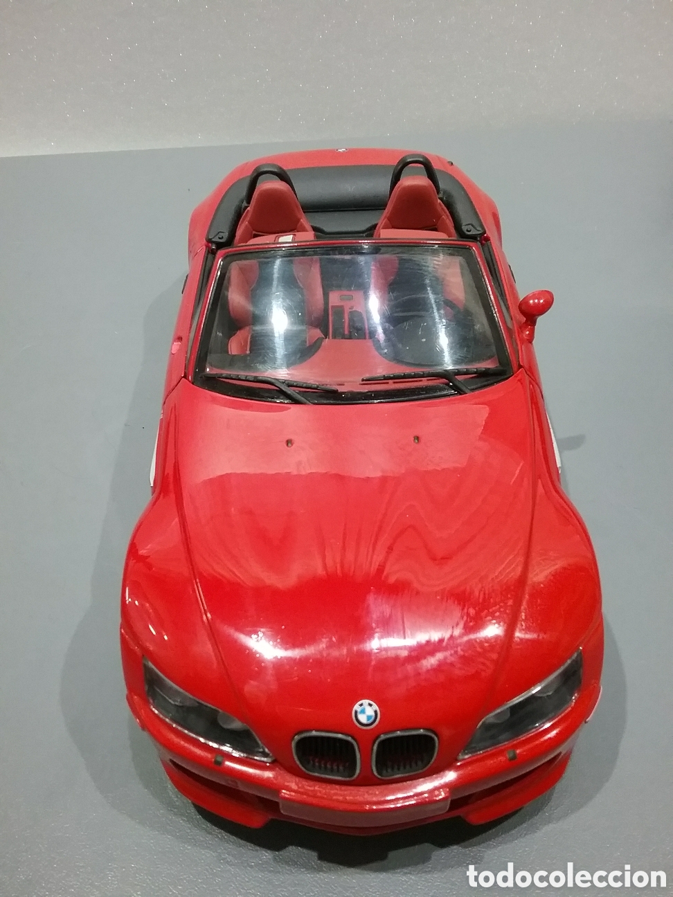 BMW Z3 Roadster Cabriolet Rouge – UT Models 1/18 – Miniature De Collection