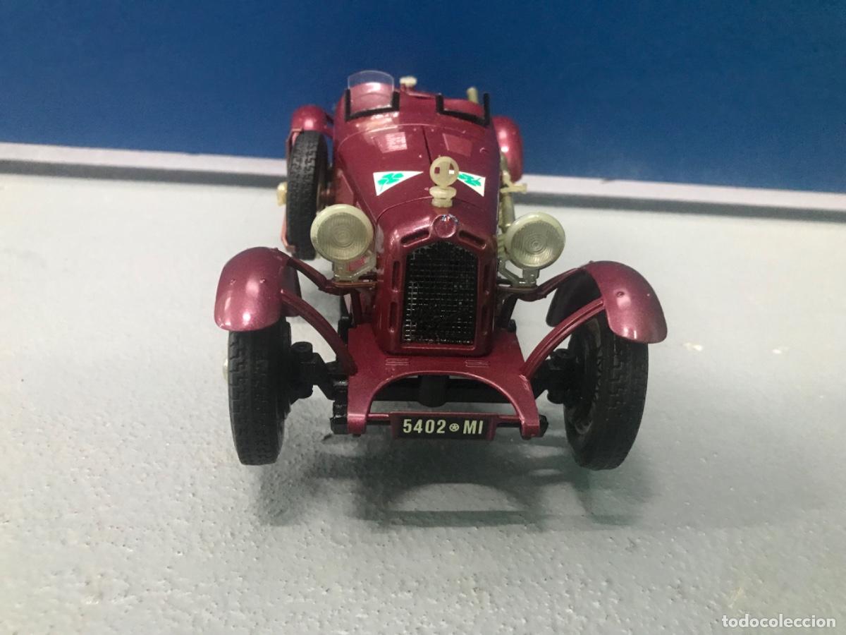 Coches a escala: Bugatti de la casa burago - Foto 4