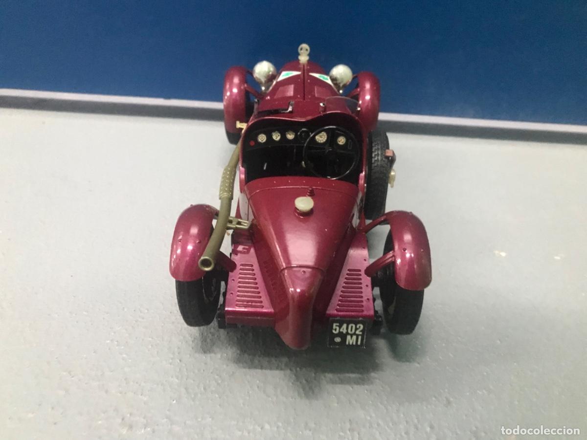 Coches a escala: Bugatti de la casa burago - Foto 6
