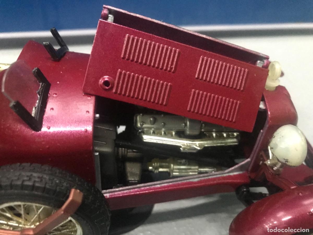 Coches a escala: Bugatti de la casa burago - Foto 9