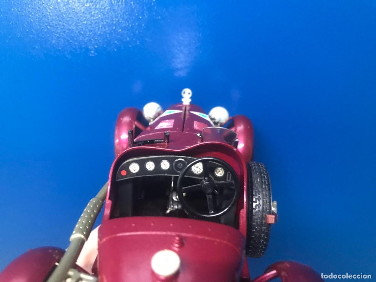 Coches a escala: Bugatti de la casa burago - Foto 13