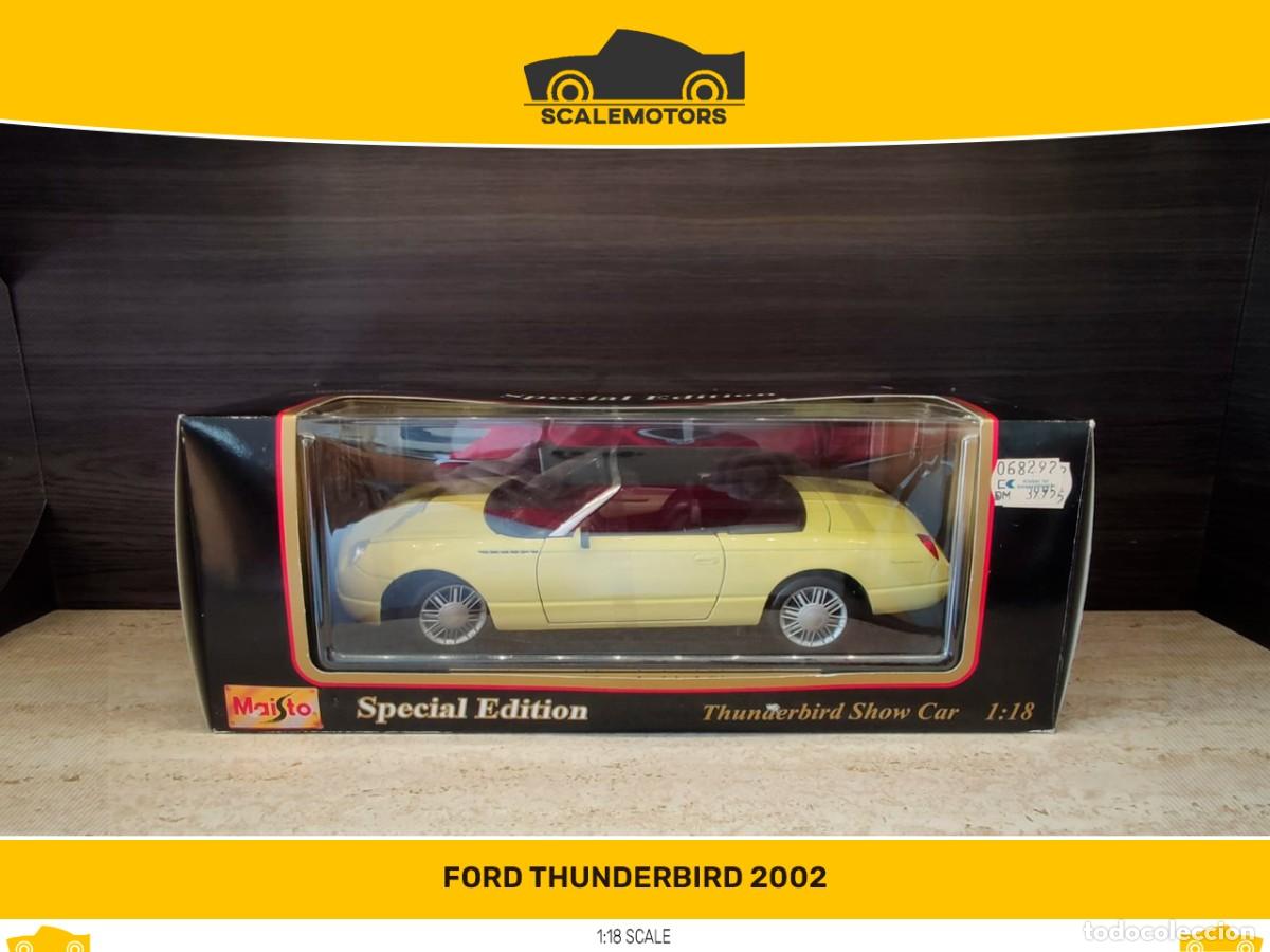 Coches a escala: 1:18 Ford Thunderbird 2002 - Foto 8