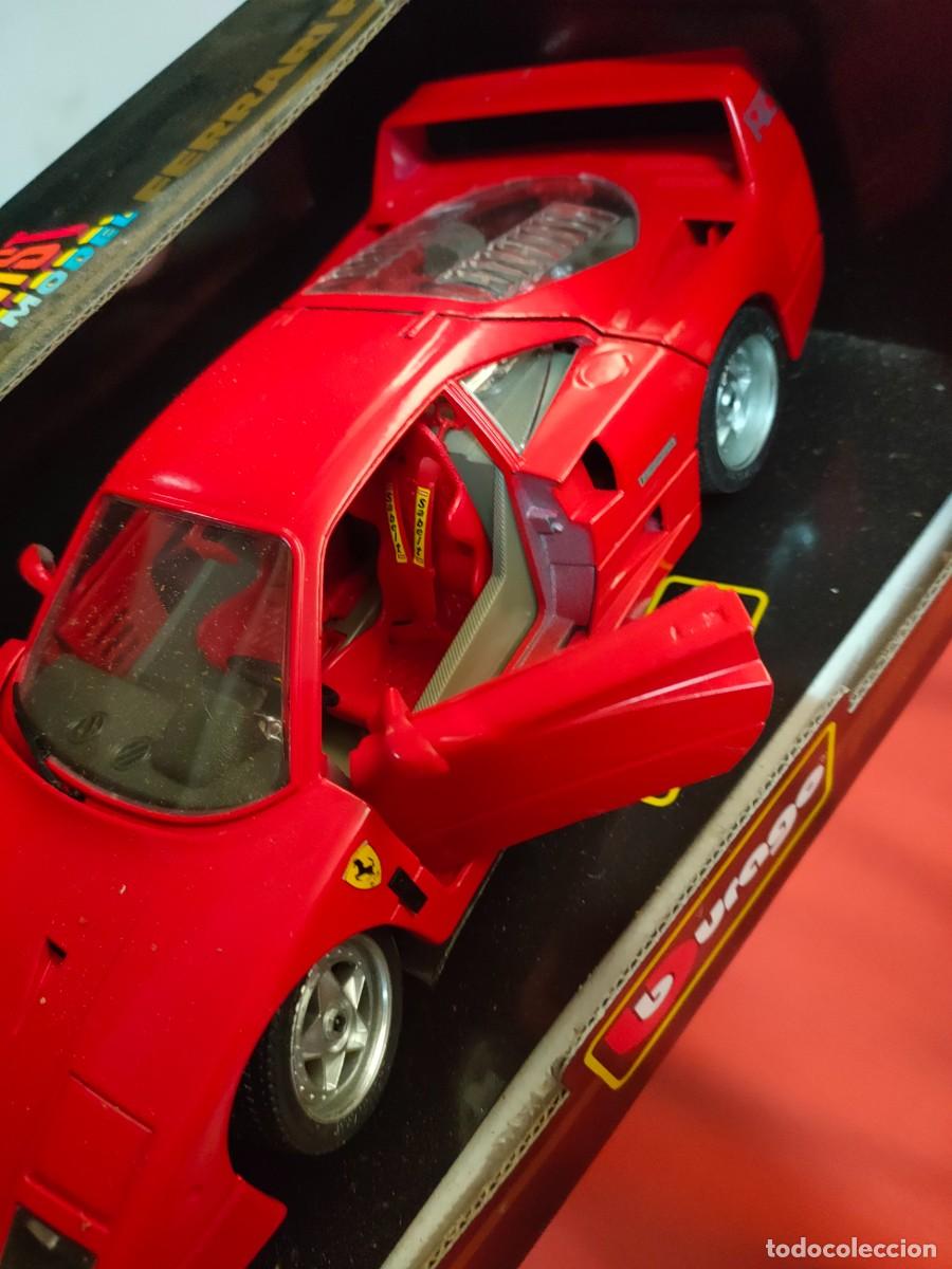 Burago 1/18 Ferrari F40 1987 Rouge - Modèle Réduit échelle 1:18 - Réf 3032 - Occasion