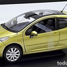 PEUGEOT 207 3 Portes Vert NOREV 1:43 of reference PEUGEOT 207 3 Portes Vert NOREV 1:43 of reference