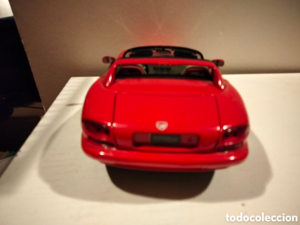 Coches a escala: Bburago 1/18 Dodge Viper rt/10 - Foto 4