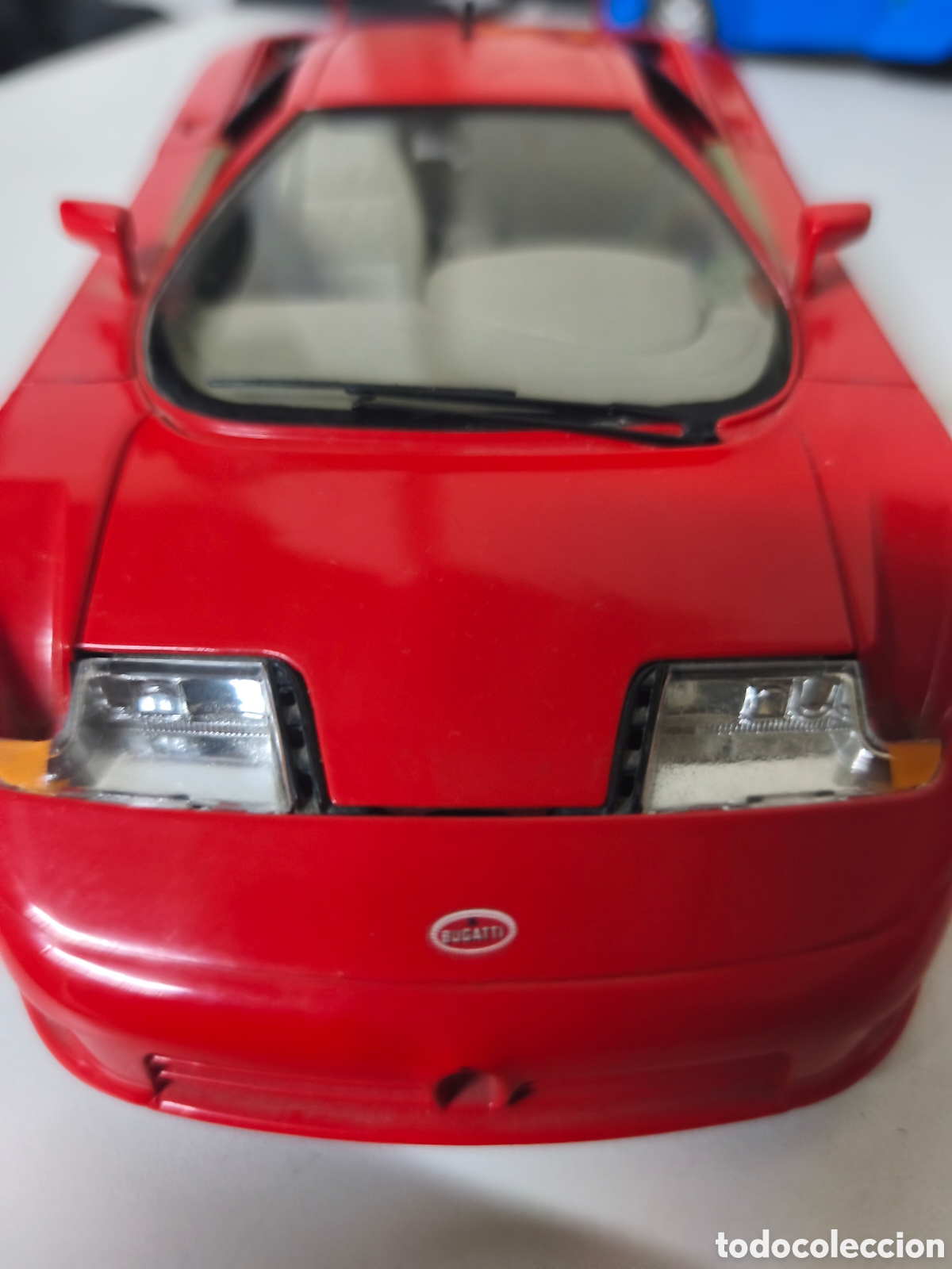 Coches a escala: Bugatti 11C33 rojo escala 1/18 - Foto 3